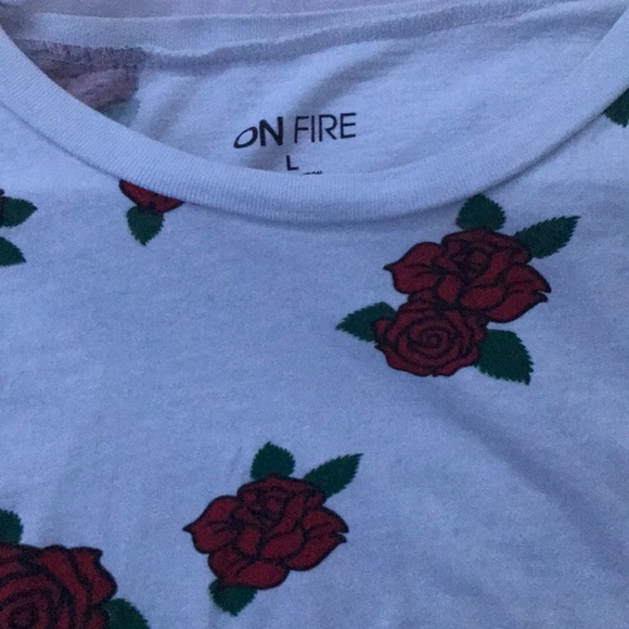 On Fire Tops - A cute rose shirt